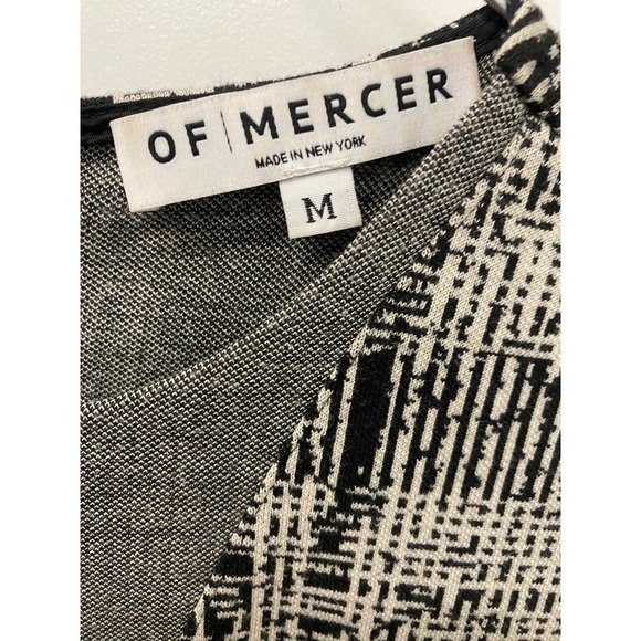 Of Mercer Beacon Dress MEDIUM Black White Sleeveless Abstract Print Fit & Flare - Picture 6 of 7
